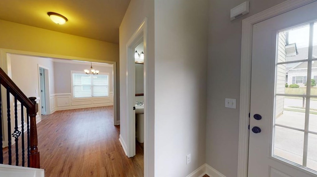307 Meadow Vista Ln, Hoschton, GA 30548-2027