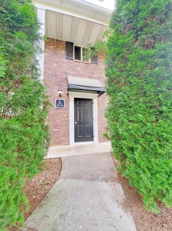 195 Sycamore Dr, Athens, GA 30606-3456