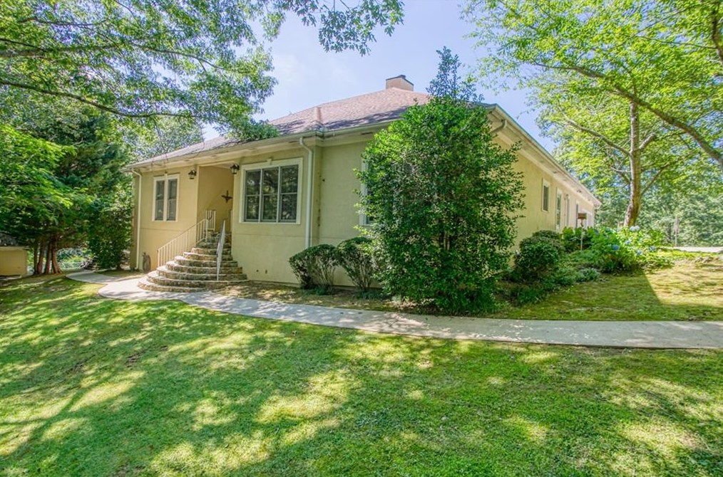 6195 River Ridge Dr, Douglasville, GA 30135-6154