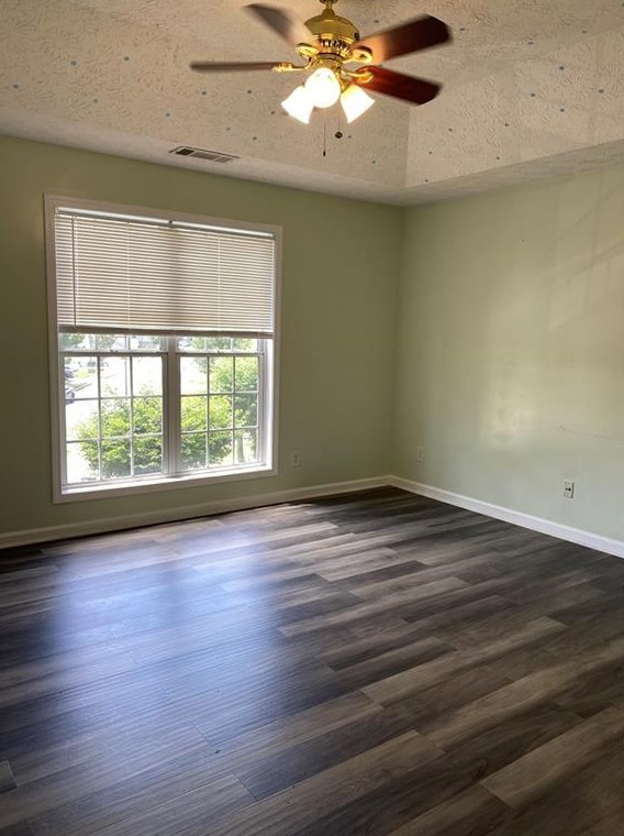 2384 Oakland Spring Dr, Lithonia, GA 30039