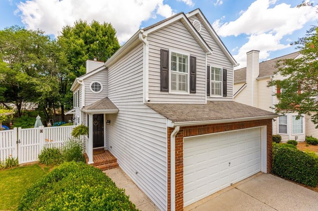 225 Cello Ct, Alpharetta, GA 30004-7441