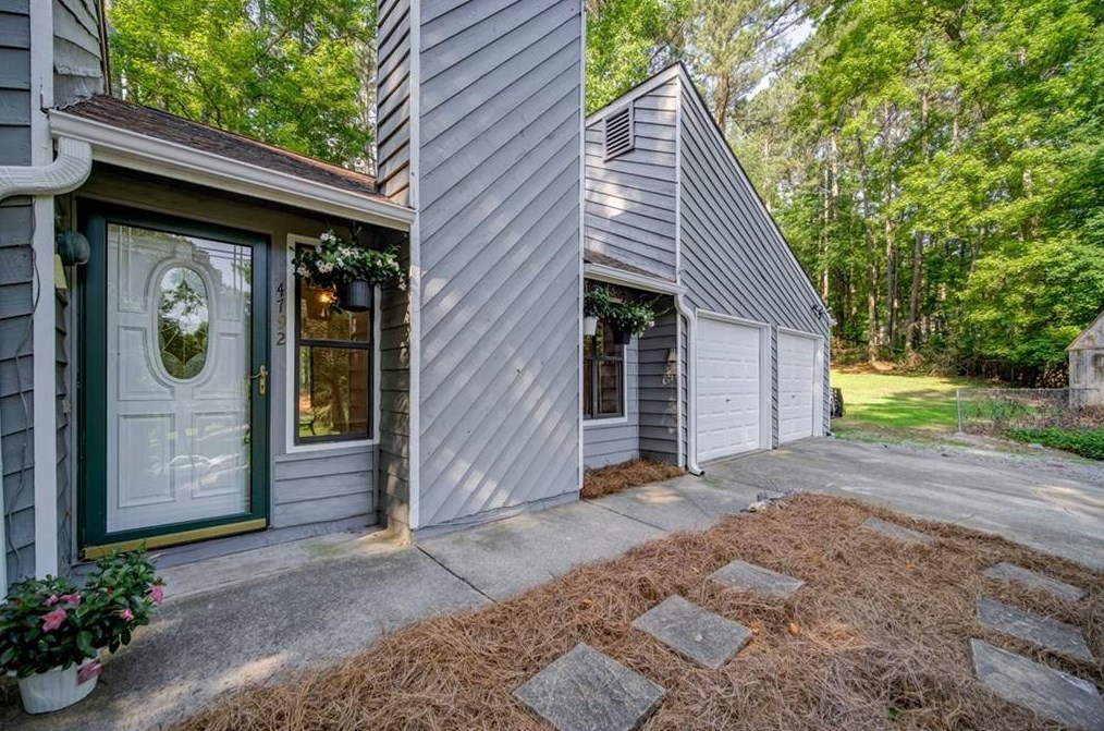 4792 Southern Ct, Acworth, GA 30102-3456