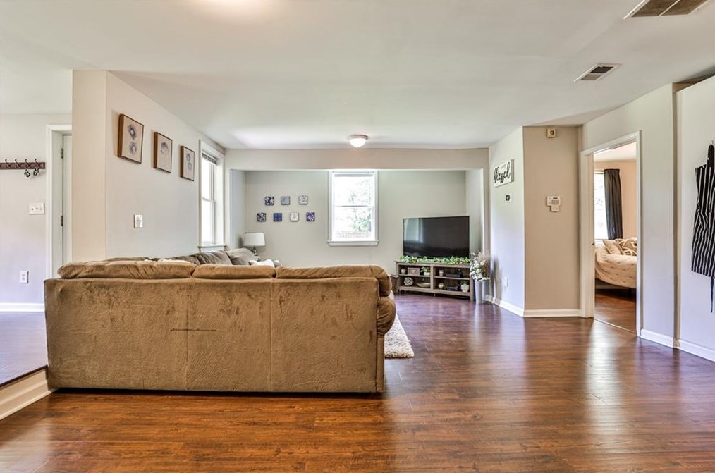 3401 Midway Rd, Decatur GA  30032-2514 exterior