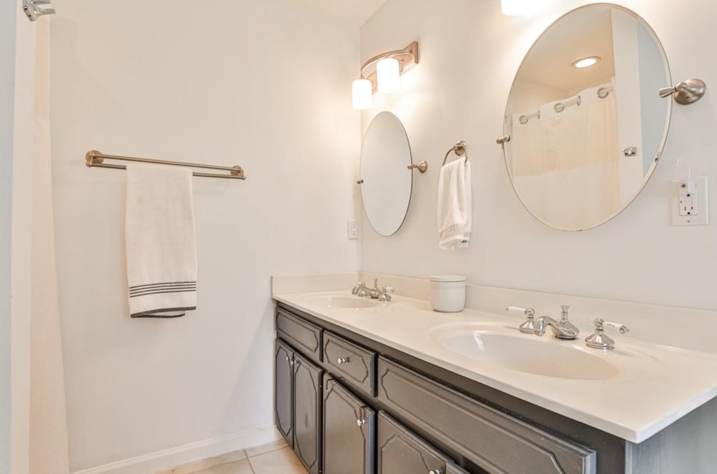 3401 Midway Rd, Decatur GA  30032-2514 exterior