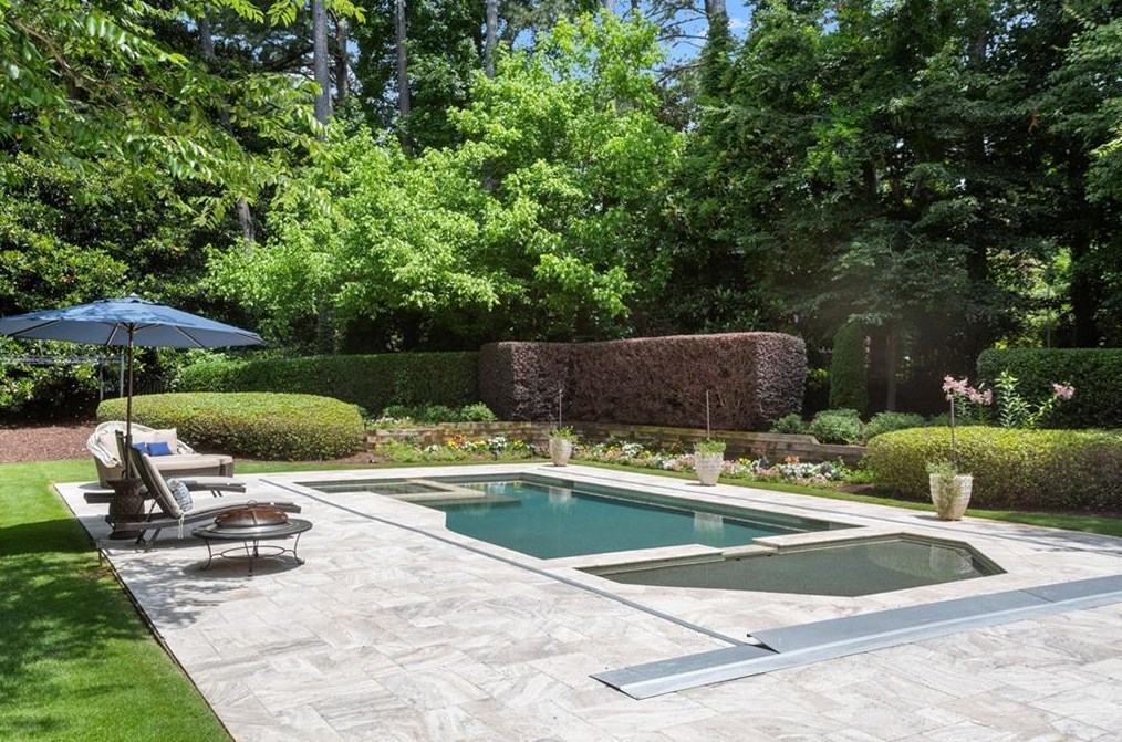 2844 Laurelgate Dr, Decatur GA  30033-1463 exterior