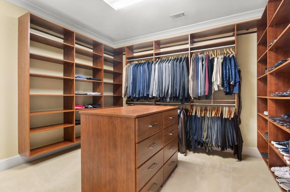 2844 Laurelgate Dr, Decatur GA  30033-1463 exterior