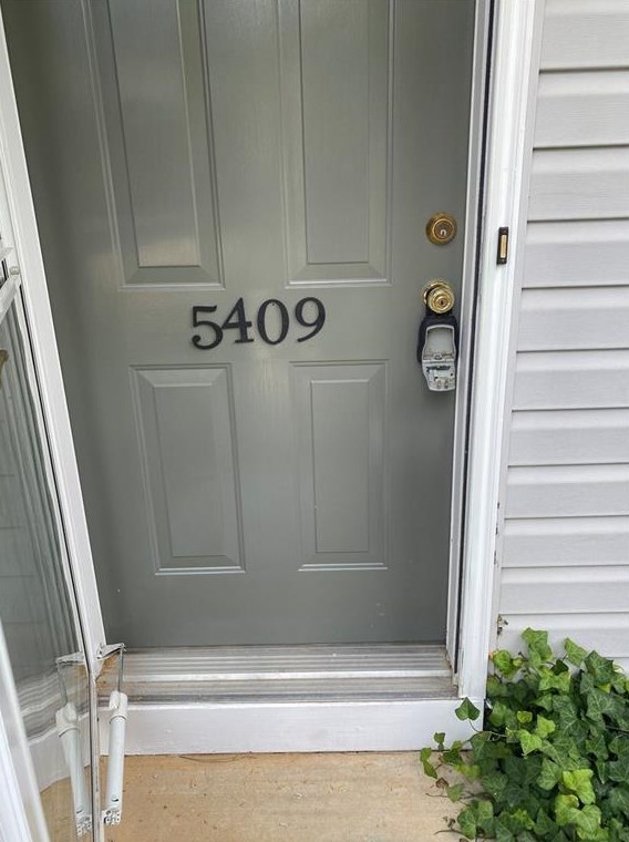 5406 Falling Water Ter, Roswell, GA 30076