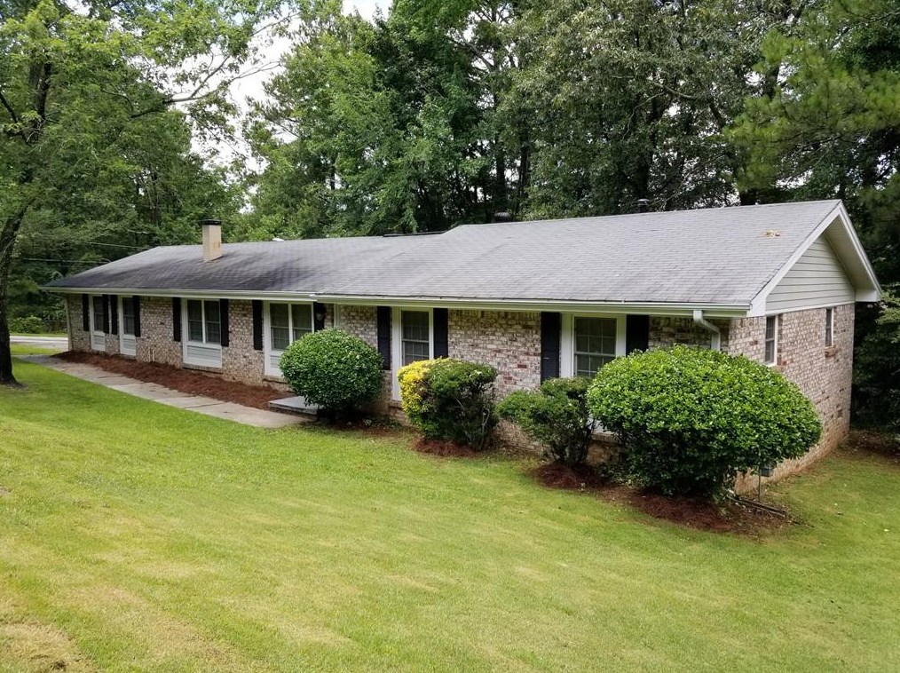 2226 Seven Oaks, Conley, GA 30288