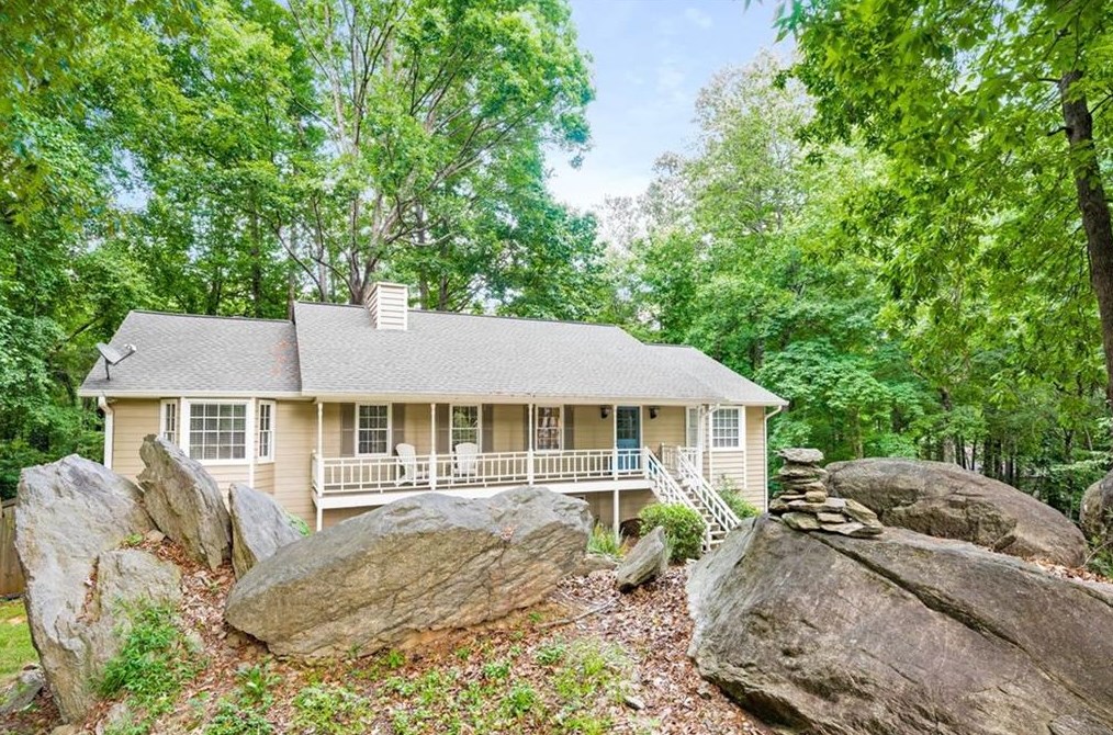 764 Picketts Ridge Ct, Acworth, GA 30101-7766