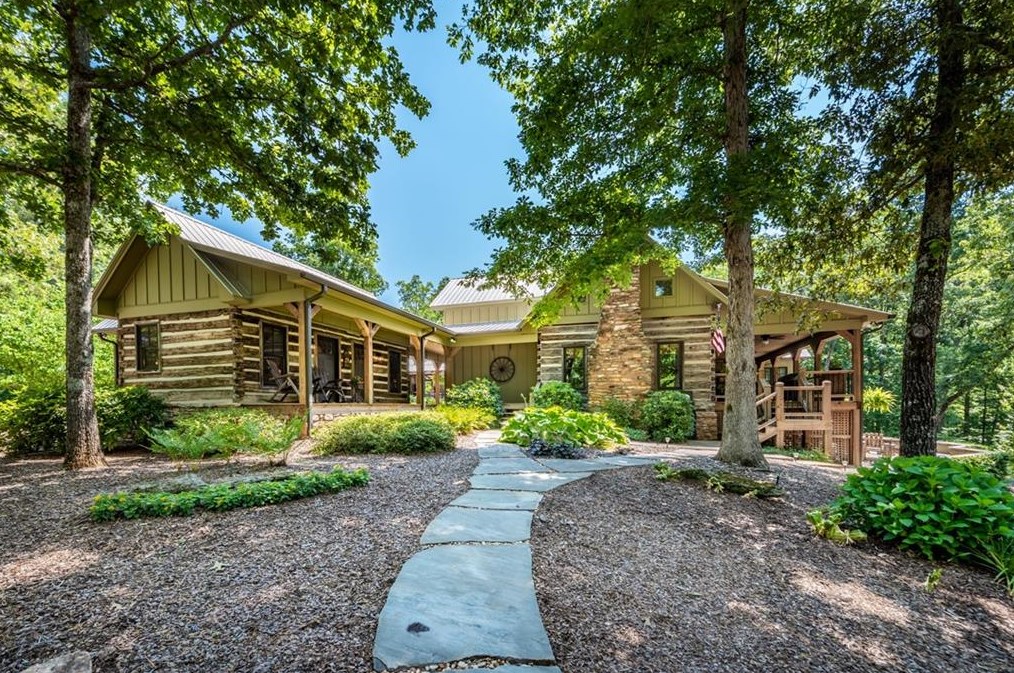 2466 Asbury Mill Rd, Cleveland, GA 30528