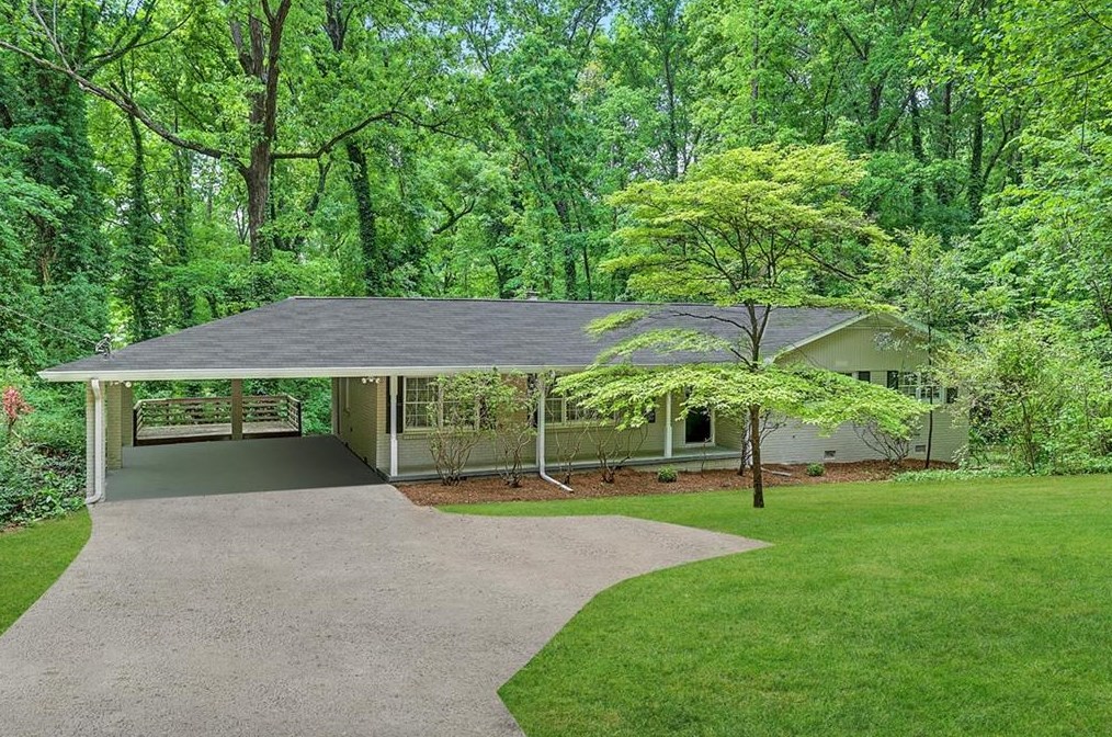4953 Rockbridge Rd, Stone Mountain, GA 30088