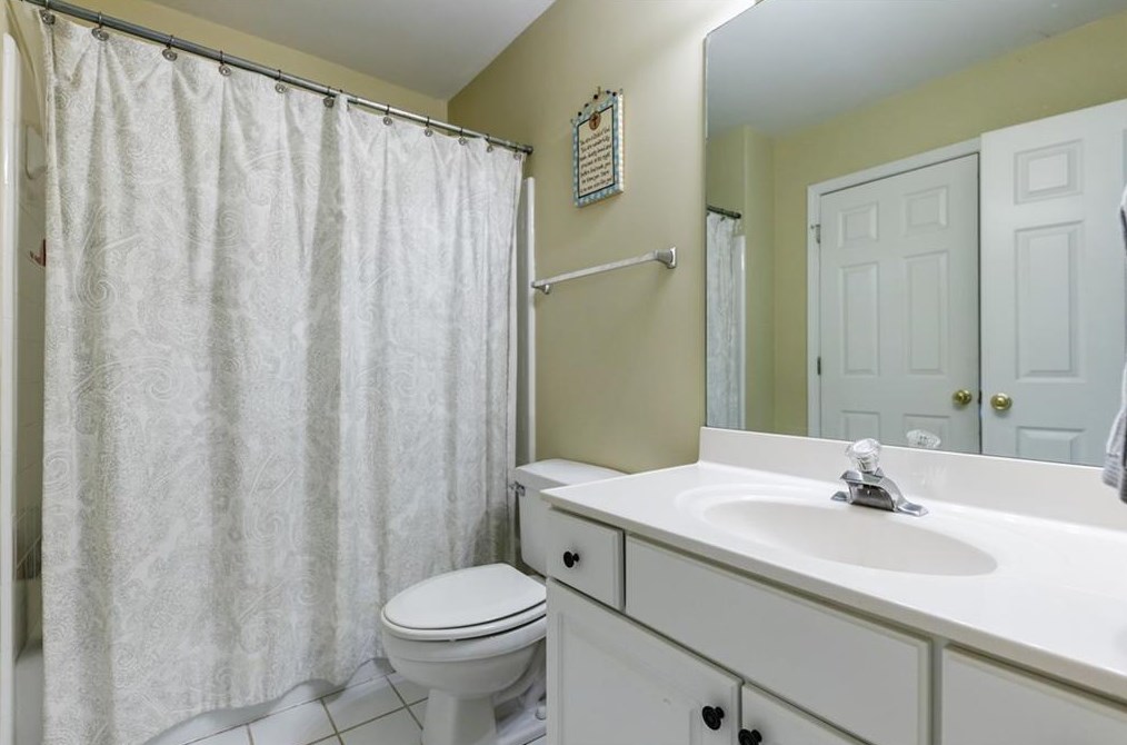 2804 Wilson Gln, Decatur GA  30033-1457 exterior