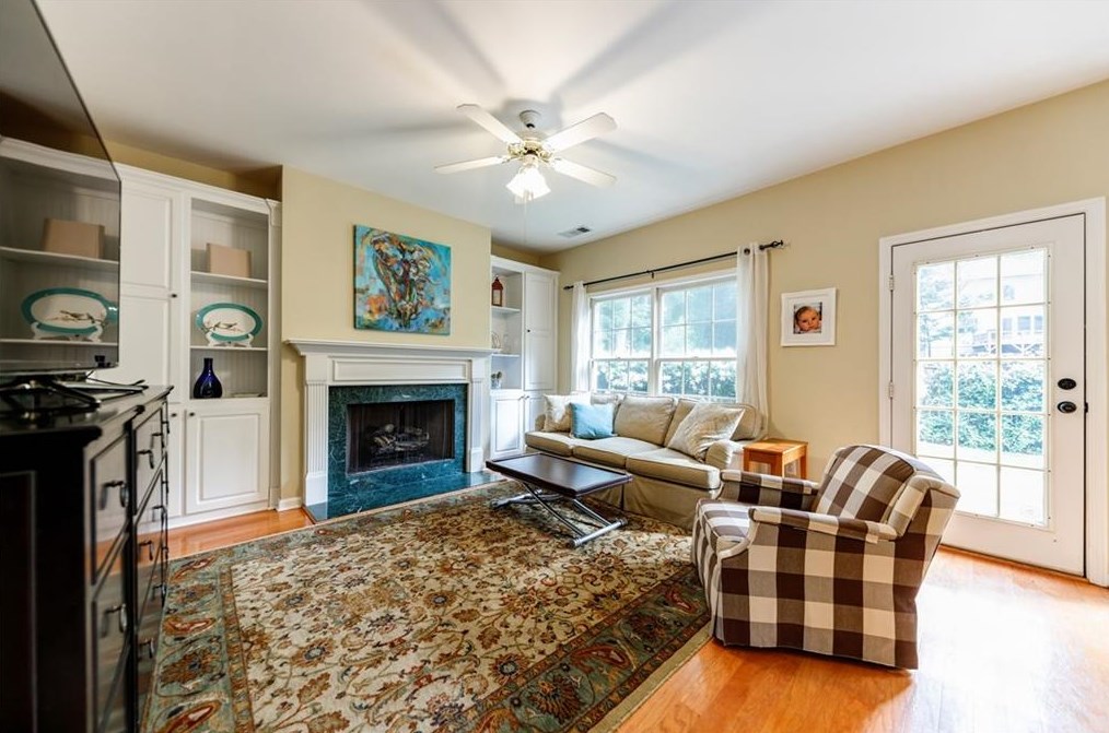 2804 Wilson Gln, Decatur GA  30033-1457 exterior