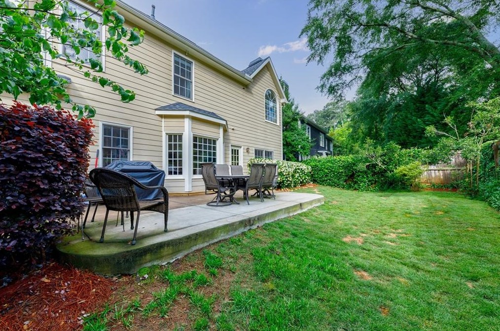 2804 Wilson Gln, Decatur GA  30033-1457 exterior