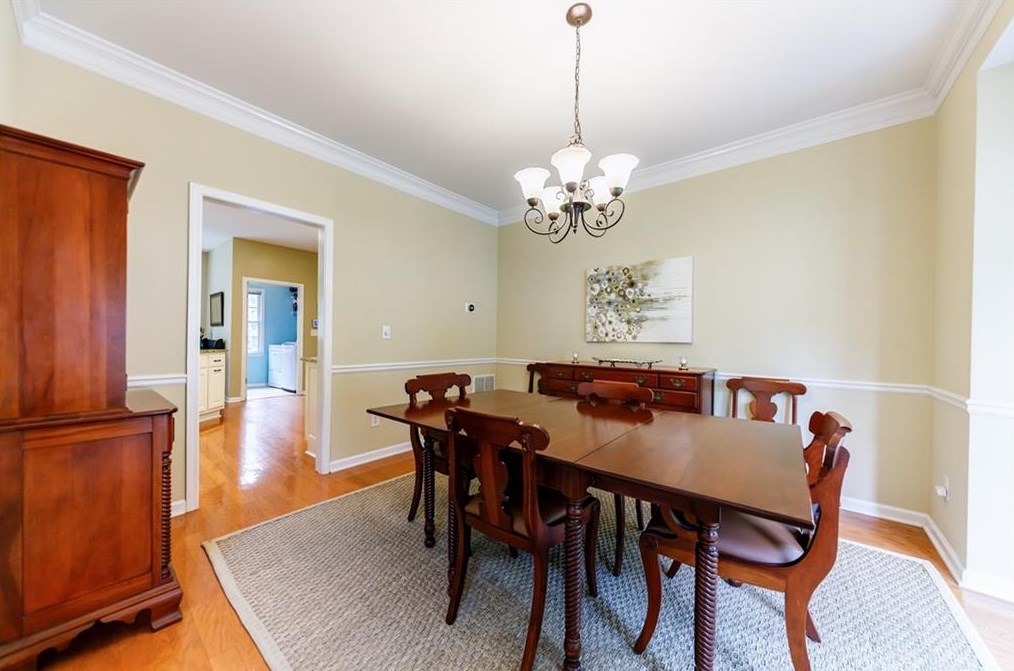 2804 Wilson Gln, Decatur GA  30033-1457 exterior