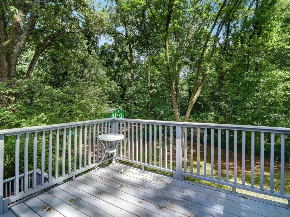 2417 Hillside Ave, Decatur GA  30032-4127 exterior