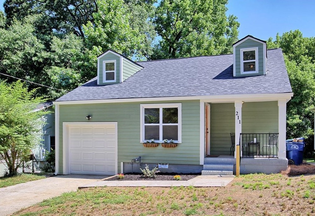 211 Ollie St, Atlanta, GA 30314-2818
