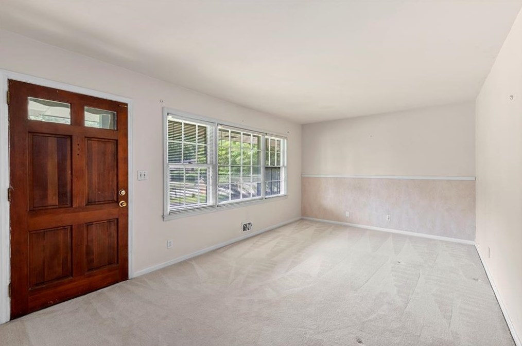 2467 Woodside Way, Atlanta GA  30341-5150 exterior