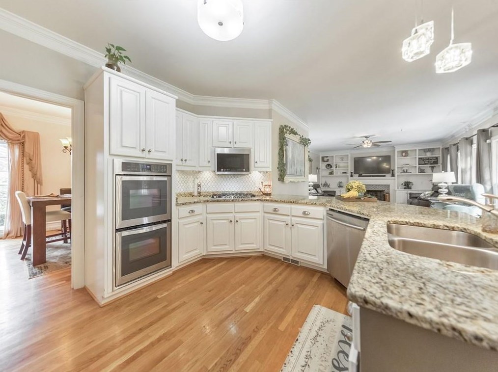 1379 Peppergrass Ct, Acworth, GA 30101-7874