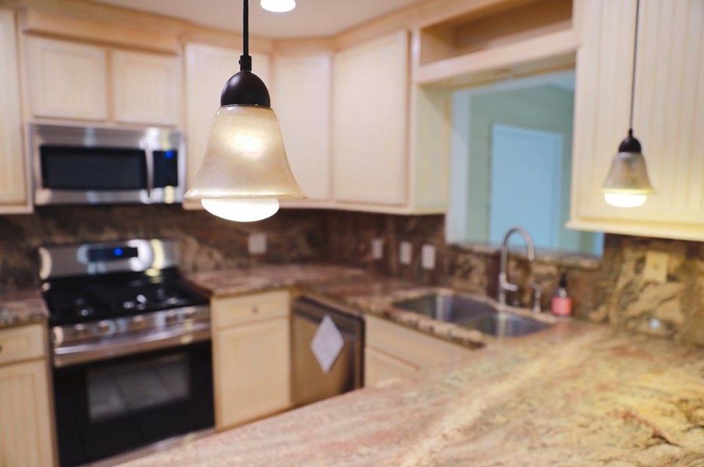 81 Fair Haven Way, Smyrna GA  30080-8090 exterior