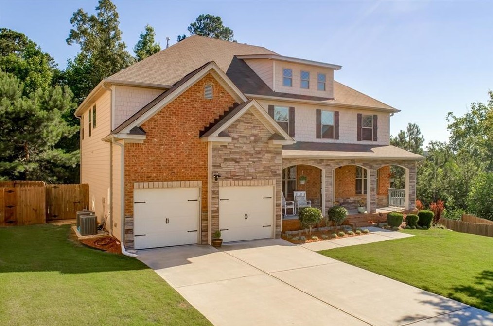 300 Prescott Dr, Acworth, GA 30101-2717