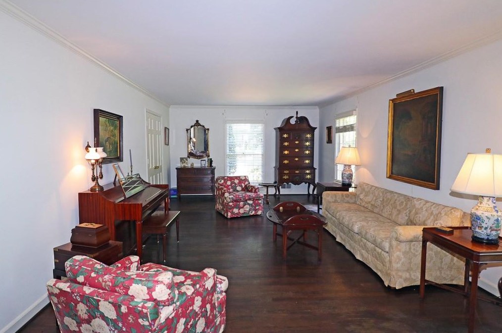 775 Weatherly Ln, Atlanta GA  30328-3651 exterior