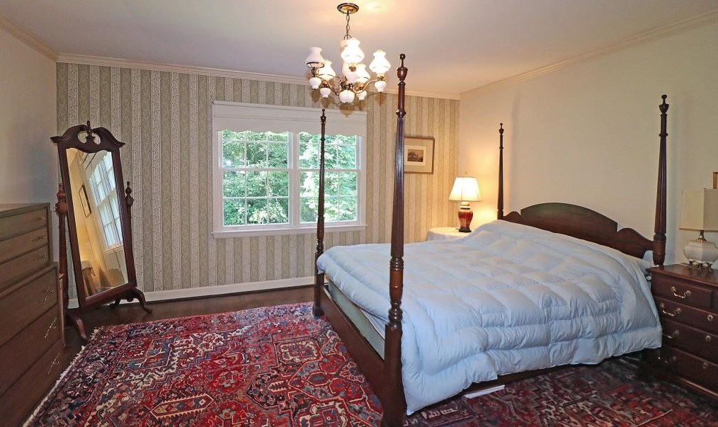 775 Weatherly Ln, Atlanta GA  30328-3651 exterior