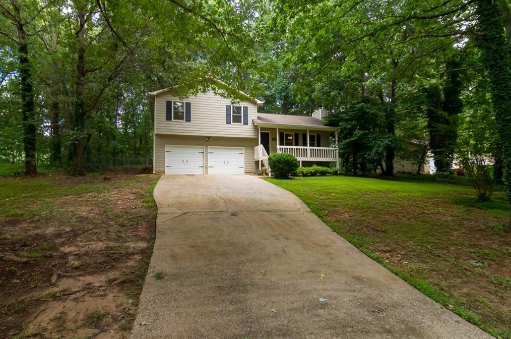 207 Davis Mill Dr, Dallas, GA 30157-6277