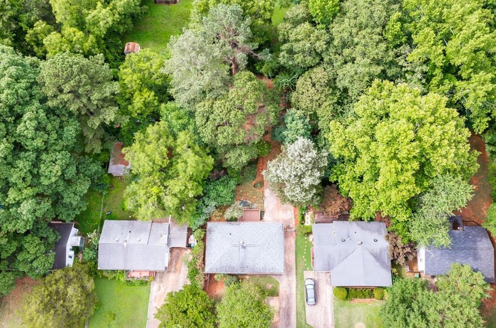 3367 Phillips Cir, Decatur GA  30032-4704 exterior