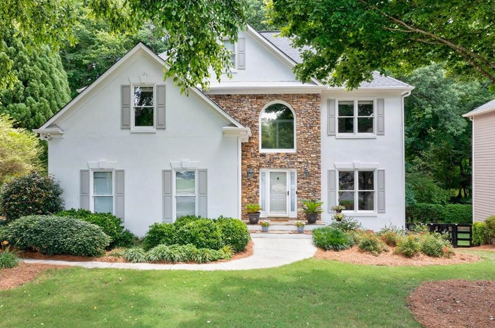 1110 Mayfield Manor Dr, Alpharetta, GA 30009-3199