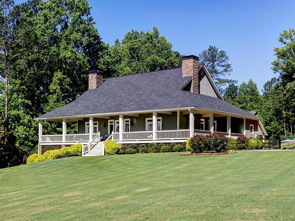720 Rich Davis Rd, Hiram, GA 30141