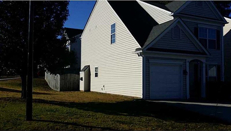 2463 Regent Walk Dr, Duluth, GA 30096