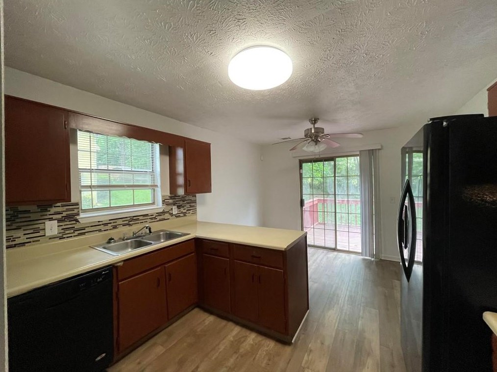 2897 Sunset Ct, Decatur GA  30034-3451 exterior