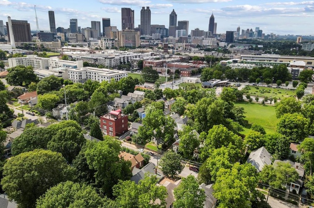 363 Woodward Ave, Atlanta GA  30312-2240 exterior