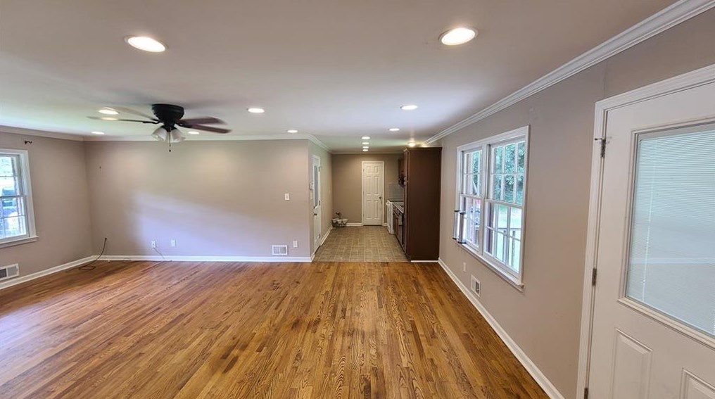 3828 Parks Dr, Powder Springs, GA 30127-2720