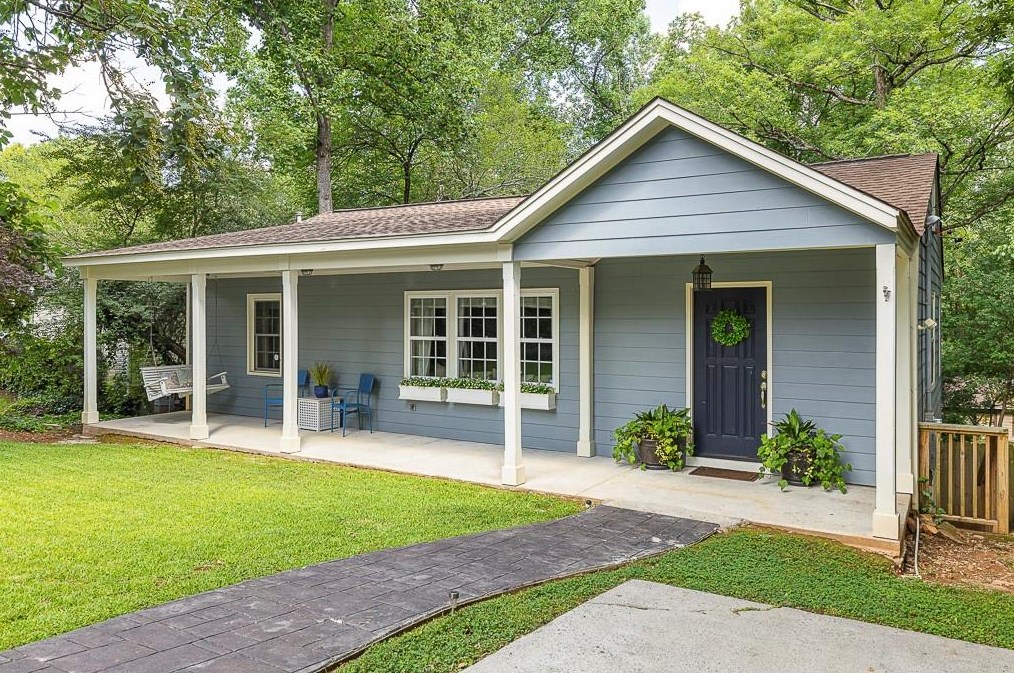 1891 Woodland Hills Ave, Atlanta, GA 30318-3063