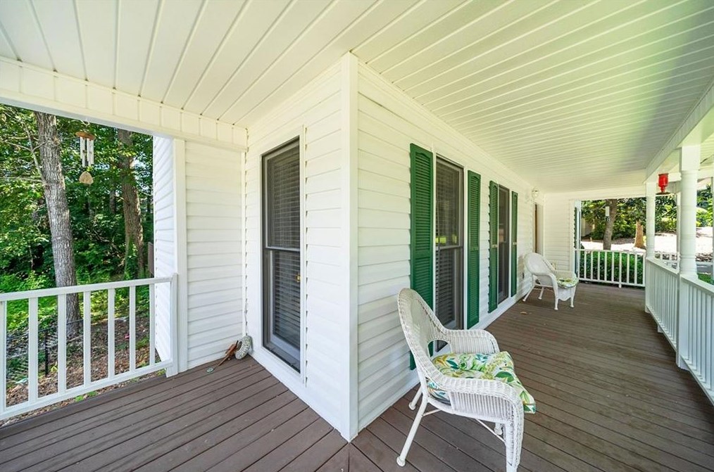 47 Autumn Pl, Powder Springs, GA 30127-5143