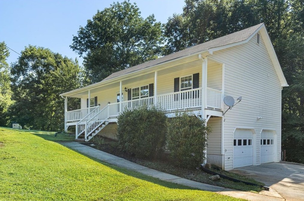 39 Spring Leaf Pl, Dallas, GA 30157-8814