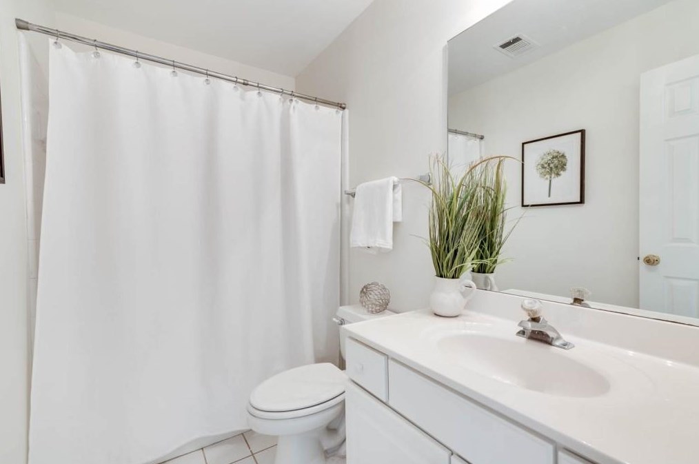 2784 Wilson Gln, Decatur GA  30033-1457 exterior