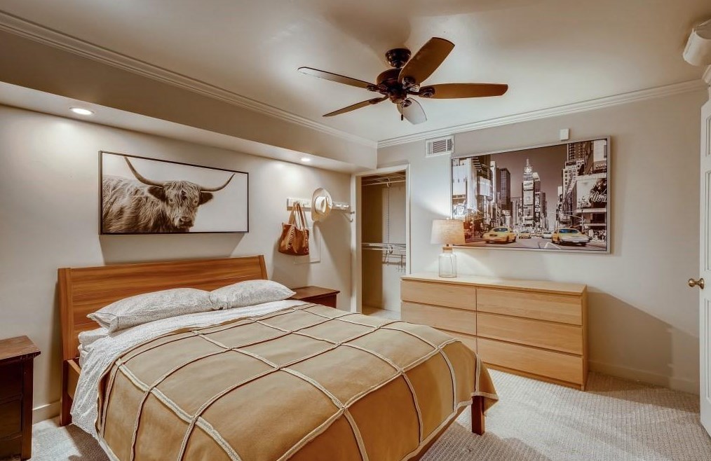 2996 Vine Cir, Decatur GA  30033-5107 exterior