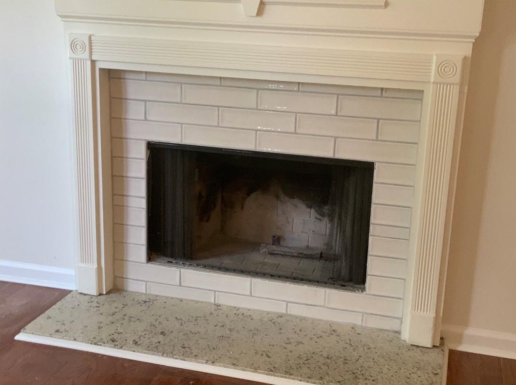 2017 Sandlake Dr, Atlanta GA  30331-8740 exterior