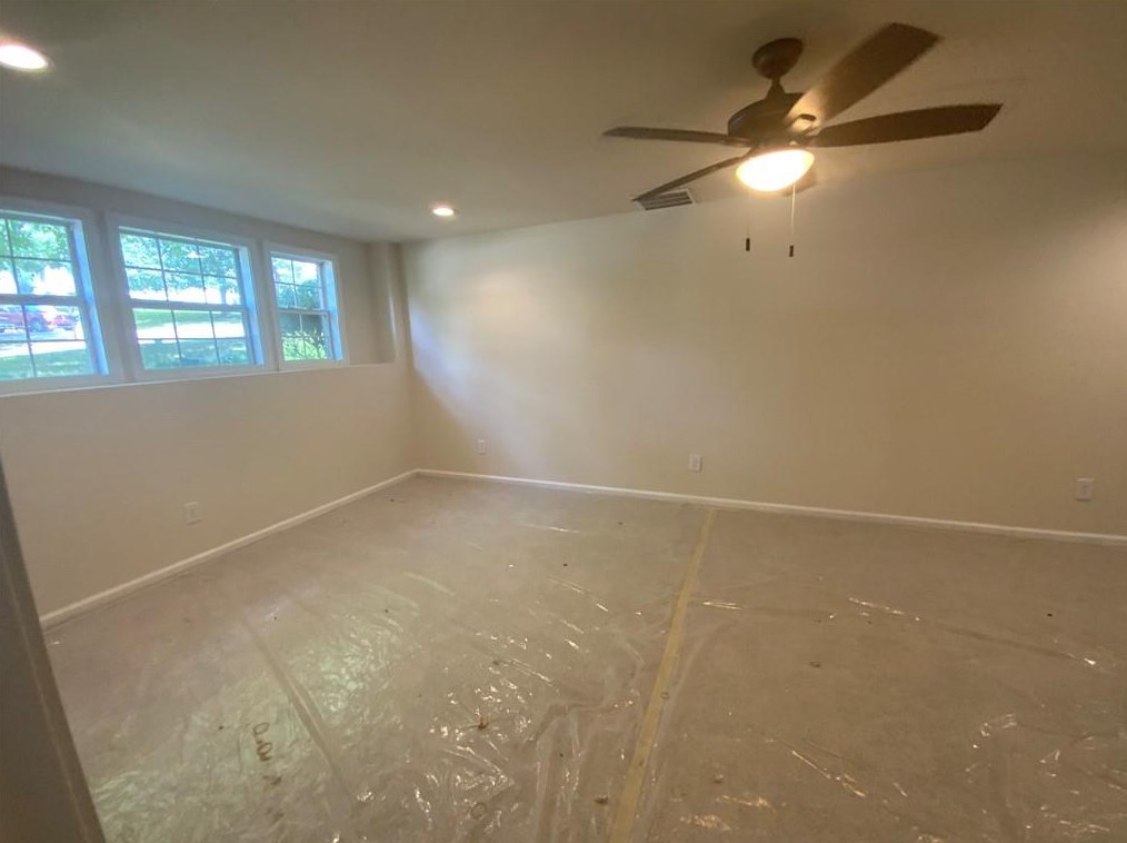 2017 Sandlake Dr, Atlanta GA  30331-8740 exterior