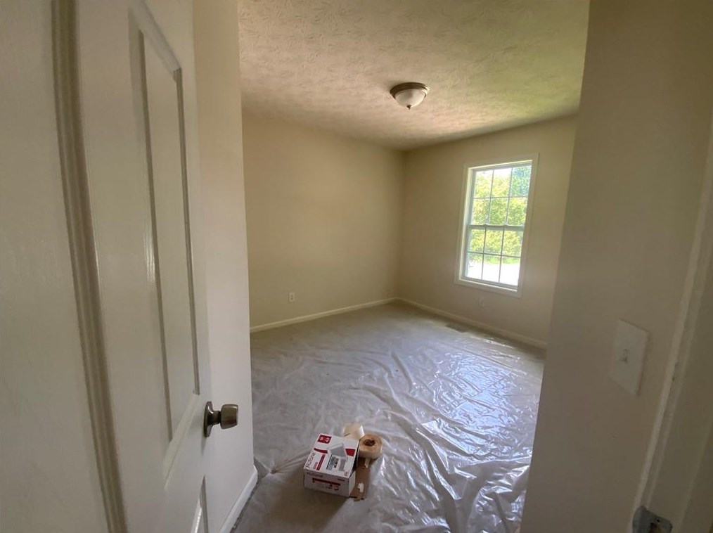 2017 Sandlake Dr, Atlanta GA  30331-8740 exterior