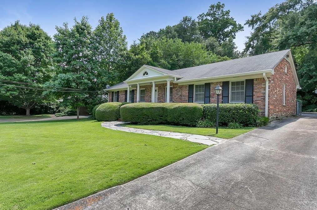 692 Superior Ave, Decatur, GA 30033-5429