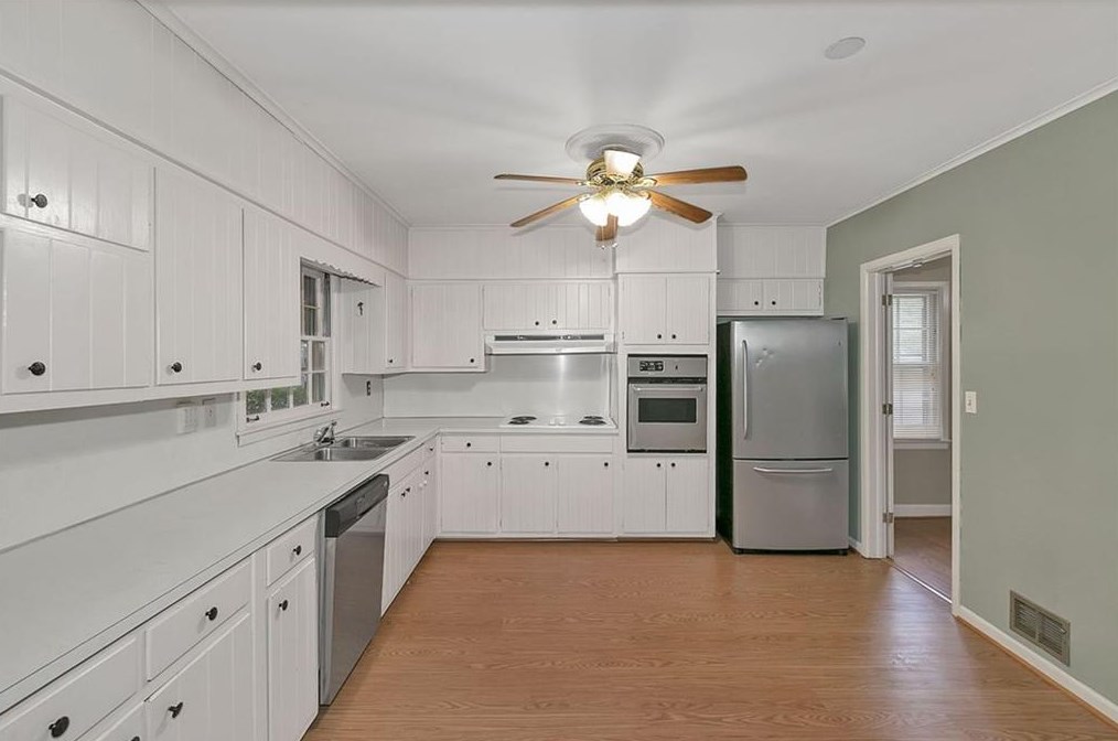 692 Superior Ave, Decatur GA  30033-5429 exterior