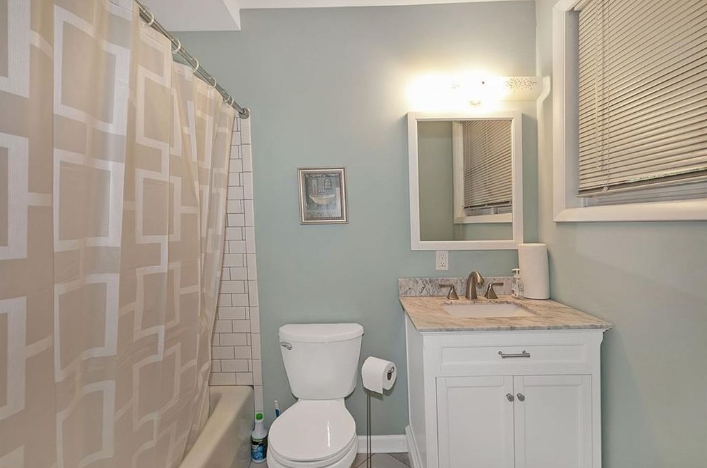 692 Superior Ave, Decatur GA  30033-5429 exterior