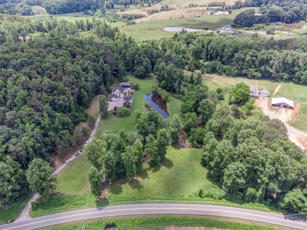 1282 Parker Rd, Big Canoe, GA 30143