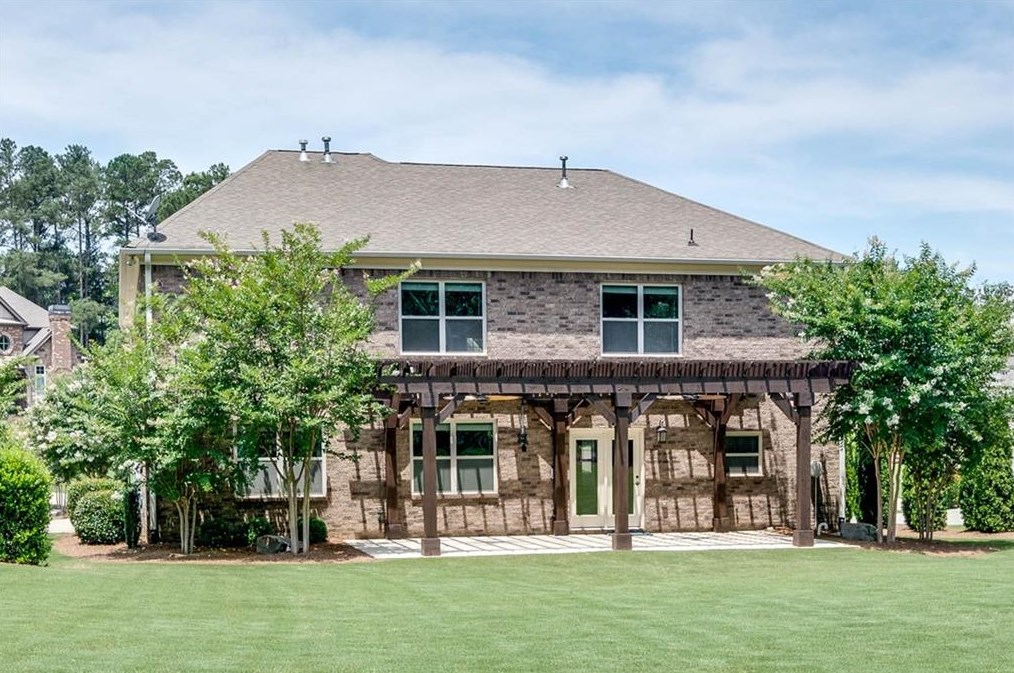 6710 Tulip Plantation Rd, Alpharetta GA  30004-0529 exterior