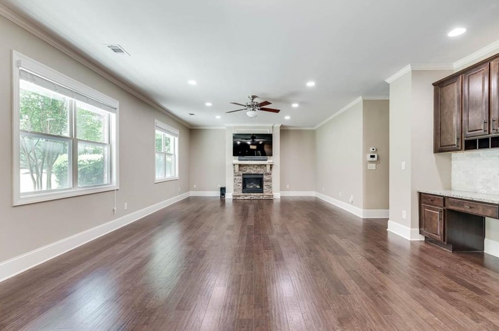 6710 Tulip Plantation Rd, Alpharetta GA  30004-0529 exterior