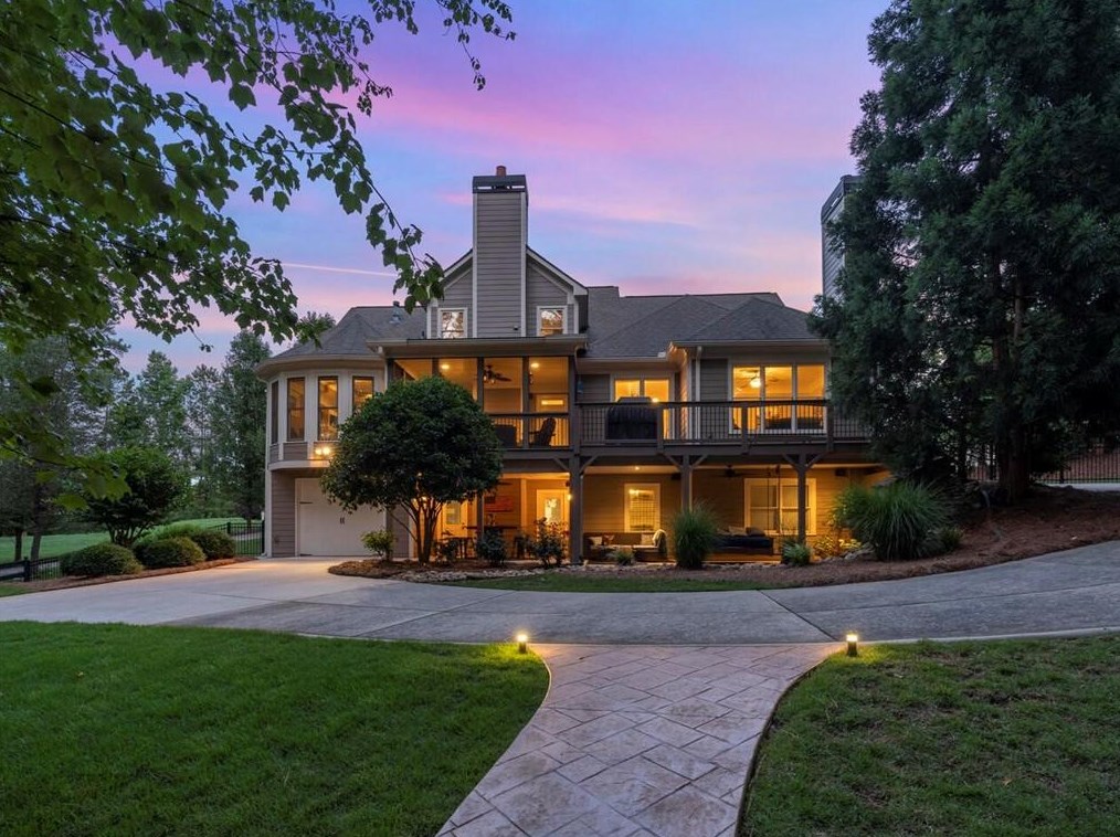 6230 Eagles Crest Dr, Acworth, GA 30101-1508